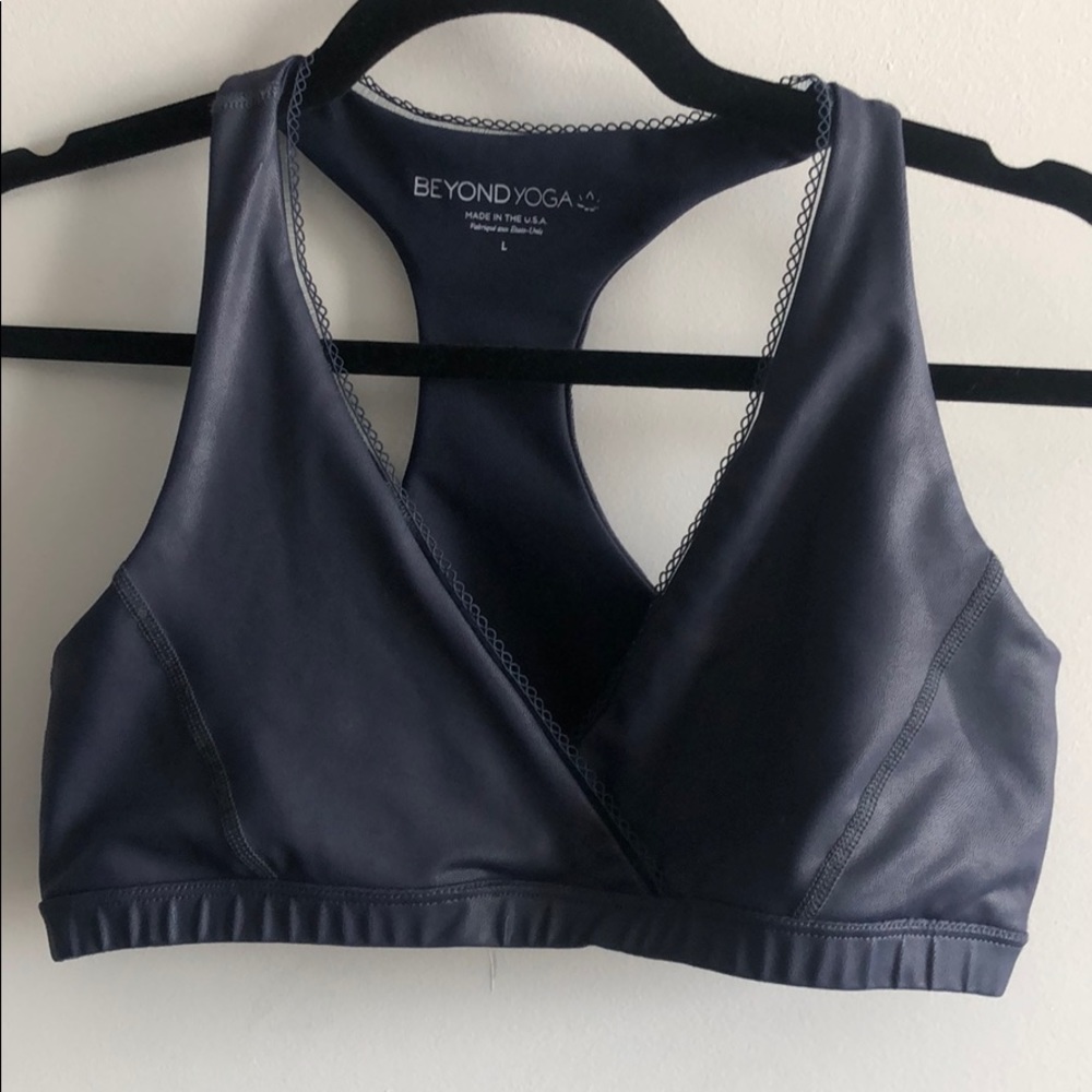Beyond Yoga Glossy bra